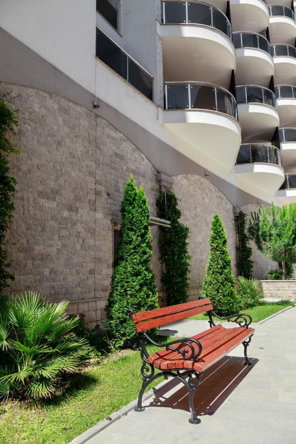 Three Bedroom Spacious Anatolia Apartment *